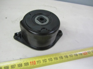 картинка Ролик-натяжитель привода ремня генератора