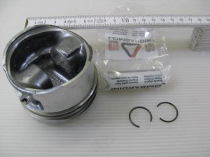 картинка Поршень с кольцами и пальцем стд