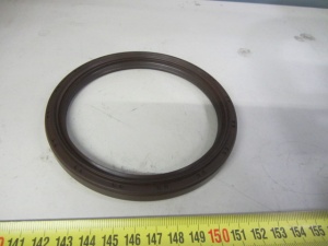 картинка Сальник задний