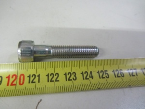 картинка Болт M8x40